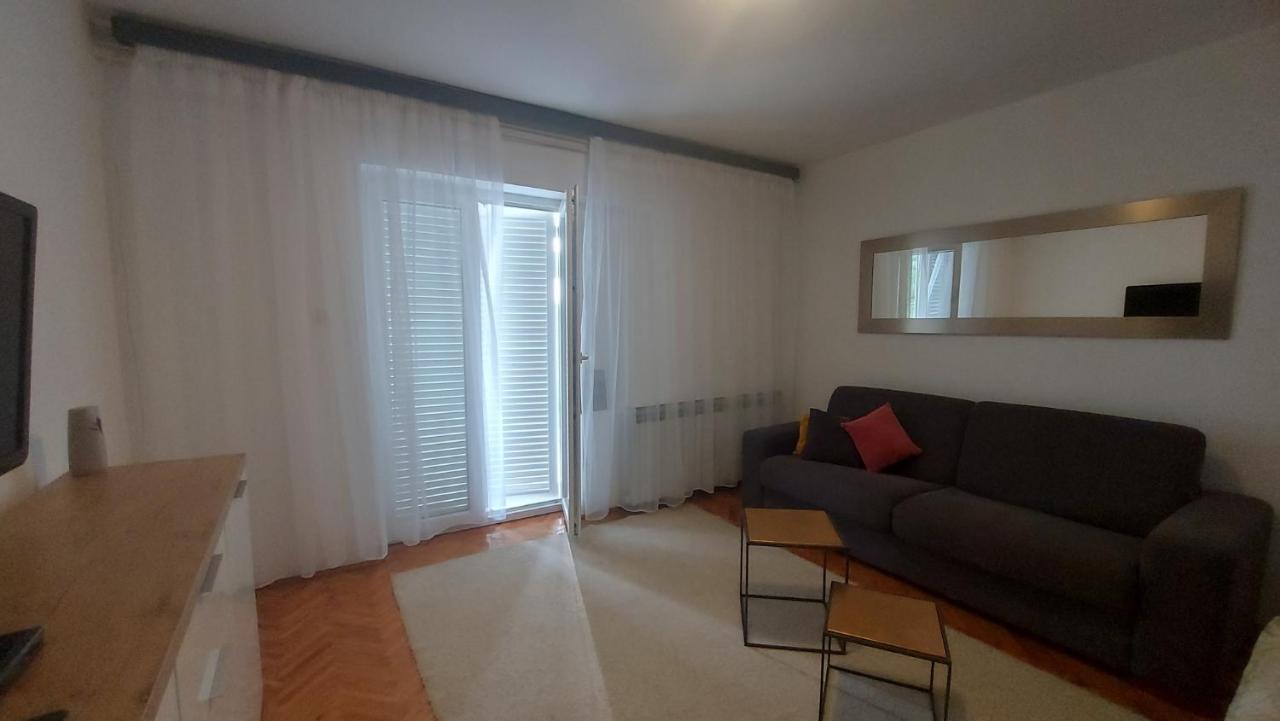 Corina & Franco Apartment *